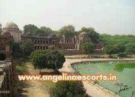 Hauz Khas